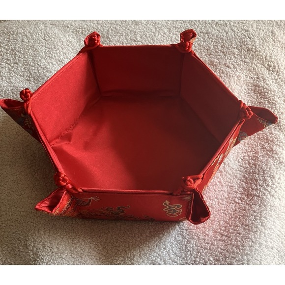 The Unbranded Brand Other - Red Chinese/Japanese Fabric Collapsible Dessert Snack Fruit Bowl